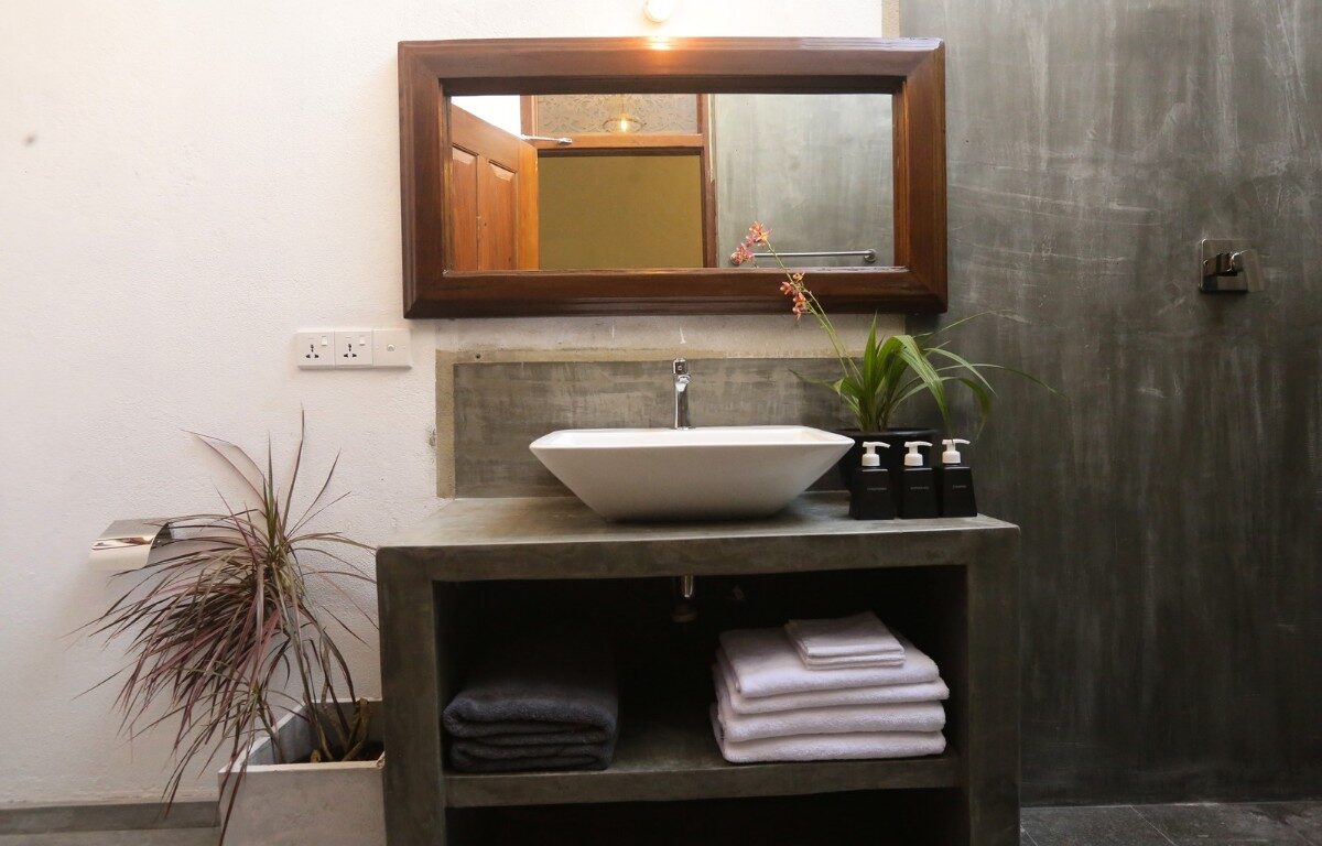 TAMARIND TREE - BATHROOM